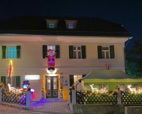 Pension - Alt - Strassgang